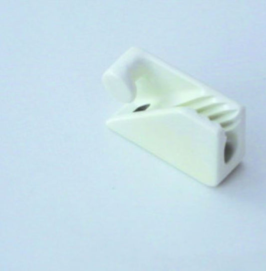 CL223W Loop Cleat White CLE023